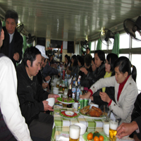 Da-ngoai-Song-Hong|dich thuat